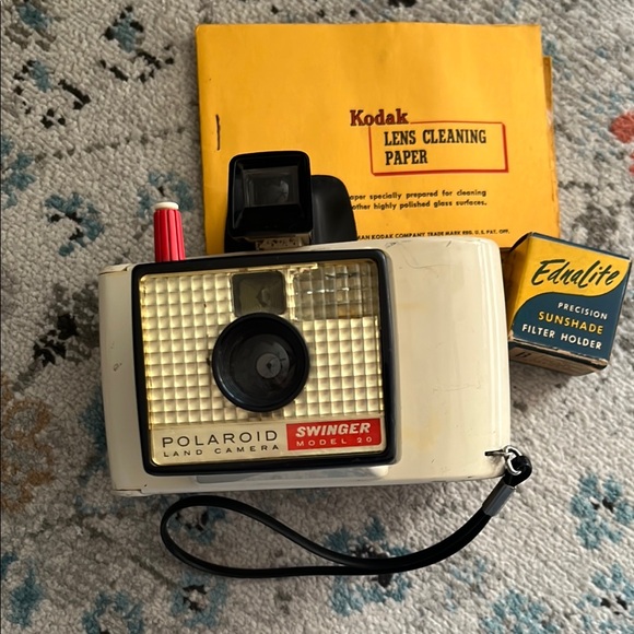 Polaroid Other - Polaroid Land Camera Swinger Model 20 Film Photography Camera